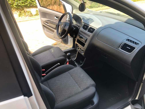 Volkswagen Fox 2014 1.6 Vht Total Flex 5p