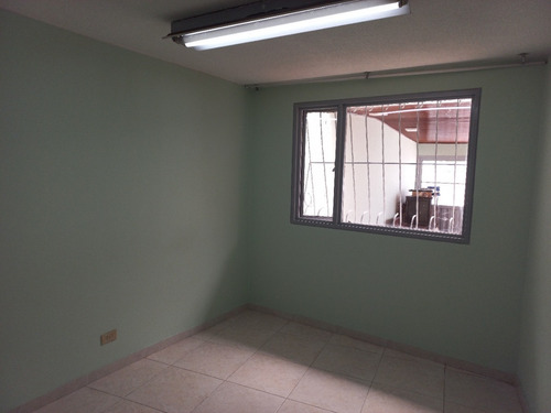 Imagen 9 de 24 de Casa En Modelia 270 Metros Arriendo O Vendo