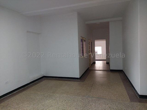 Imagen 4 de 14 de ¡oportunidad! Casa Comercial En Venta Urb. El Rosal # 22-22859