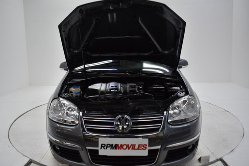 Volkswagen Vento 2.5 Advance Tiptronic 2009 Rpm Moviles