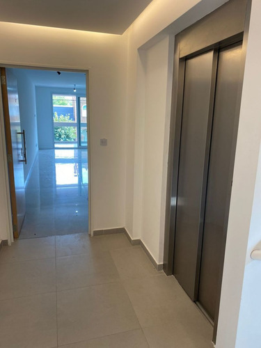 Imagen 9 de 30 de Departamento De 4 Amb A La Venta En Villa Luri