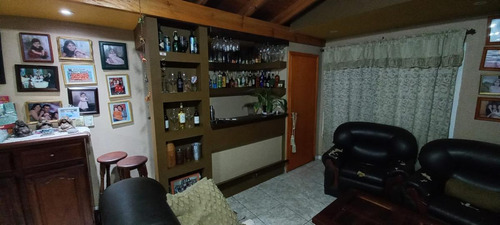 Casa Venta - 4 Dormitorios 3 Baños - 459mts2 Totales - Berisso