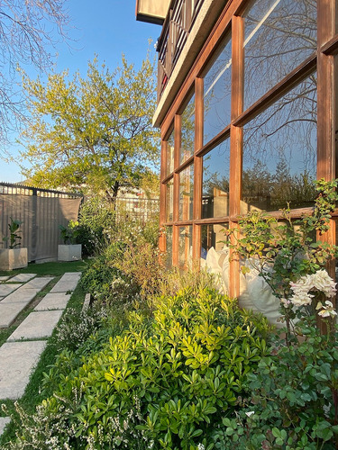 Espectacular Casa A La Venta En San Carlos De Apoquindo