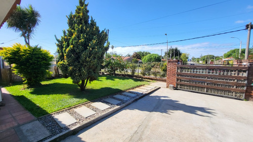 Dueño Vende Increible Casa En Ciudad De La Costa Sur A 2 Cuadras De La Playa