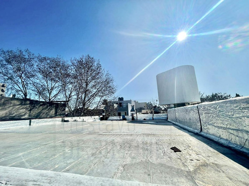 Imagen 10 de 30 de Venta Ph 4 Ambientes En Agronomia Con Cochera, Patio Y Terraza