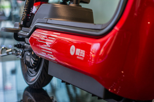 Imagem 9 de 14 de Scooter Eletrica Aima