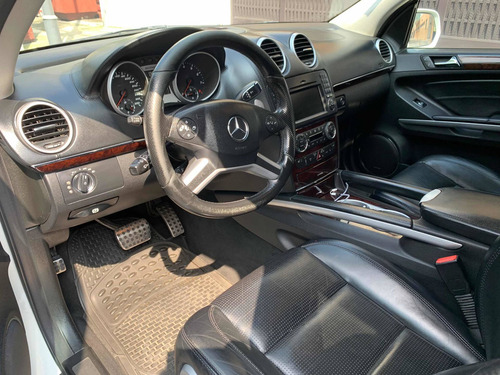 Imagen 10 de 12 de Mercedes-benz Clase M Ml 63 Amg 2010