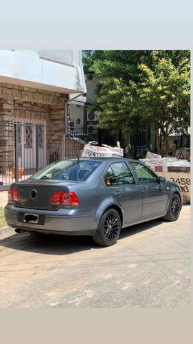 Volkswagen Bora 1.8 Highline T 180cv 2009