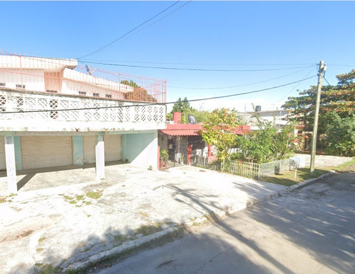 Casa Adjudicada Ubicada En Aquiles Serdán, Chetumal, Q.r. Sk04