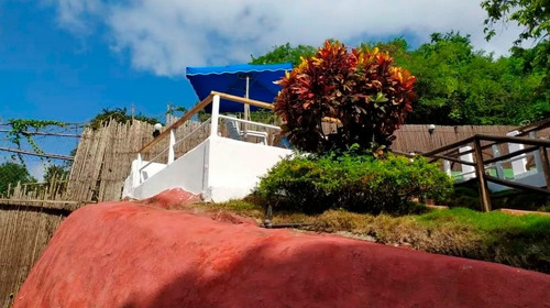 Posada En Venta En Morrocoy Falcon Ref. 100mil