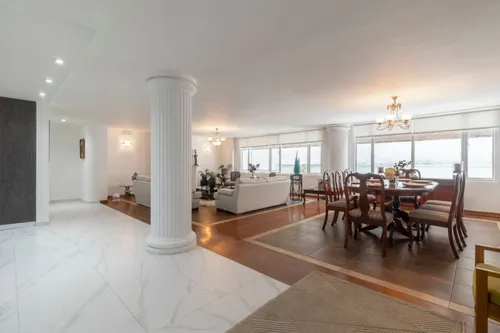 Apartamento En Venta En El Chicó. Cod V6217