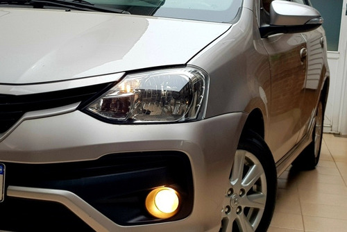 Imagen 4 de 15 de Toyota Etios 2017 1.5 Sedan Xls At