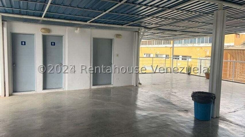 Venta De Edificio En La Urbina