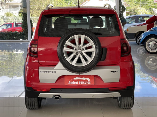 Imagem 5 de 15 de Volkswagen Crossfox 1.6 Flex Com Apenas 53.000 Km 2013
