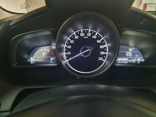 Mazda 2 Touring 1.5 Sport