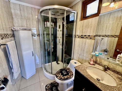 Casa En Venta De 3 Dorm. En Macul