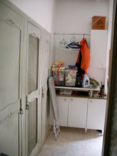 Casa Em Rio Branco Com 4 Dormitórios - Pj3032