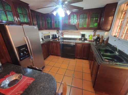 Imagen 6 de 30 de Venta De Casa 2 Pisos Urbanizacion Plaza Caribe Barquisimeto Lara 0424-5935697 Reinaldo Azcunes #23-19894 Rja