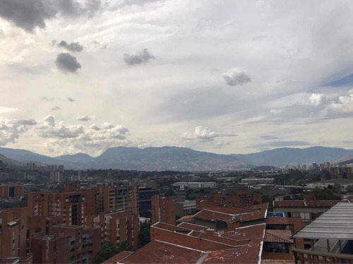 Imagen 12 de 30 de Espectacular Penthouse De 200 M2 En Santa Teresa Envigado