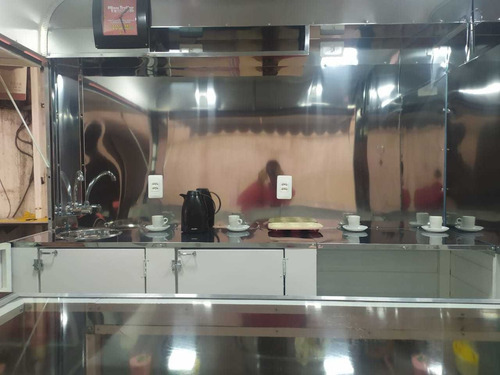 Trailler Kombi Food Truck Corujinha (sob Encomenda)