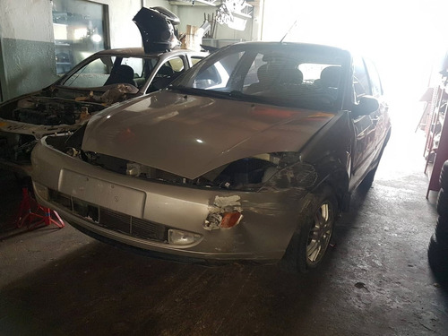 Sucata Focus 2.0 16v 2003 - Retirada De Peças