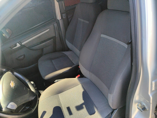 Imagem 11 de 15 de Chevrolet Celta