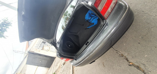Volkswagen Bora 1.8t - Cuero - Caja Manual