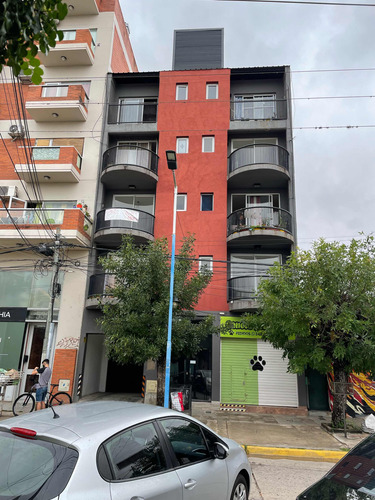 Alquilo Departamento Escobar Hipolito Yrigoyen 540 Y Otro En Tapia E Independencia E Independencia , Lean Descripcion