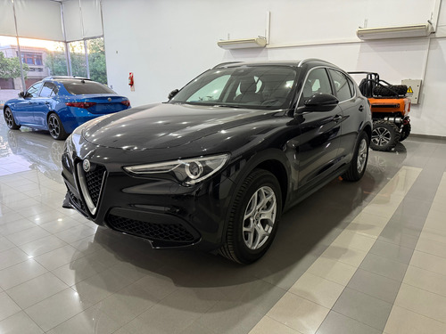 Alfa Romeo Stelvio 2.0 200cv Distinctive Q4