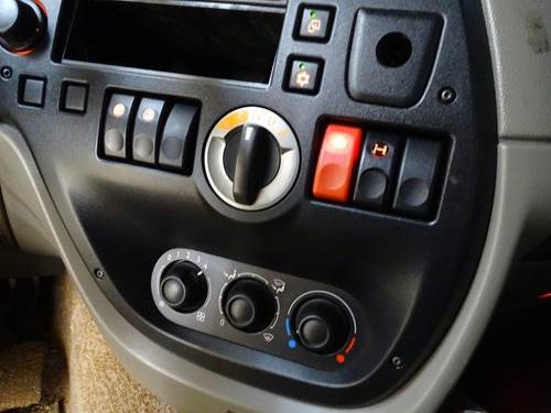 Imagem 7 de 14 de Daf Xf 460 6x2 Diesel 105 Fts 6x2 (diesel)(e5) 2018/2018 Vi