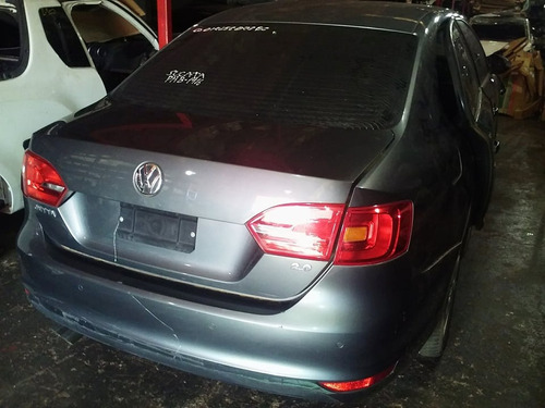 Sucata Jetta 2014 2.0 Automático - Somente Retirada De Peças