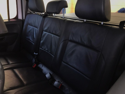 Imagem 10 de 11 de Volkswagen Amarok 2.0 Highline 4x4 At Branco 2016