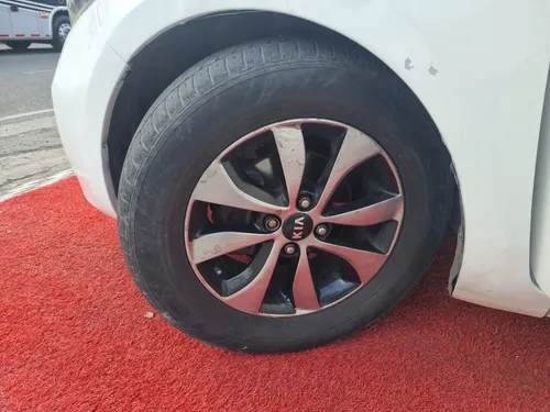Kia Rio UB EX 1.4 AT
