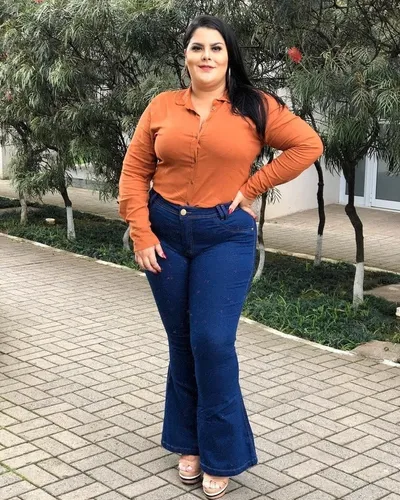 Cal a Jeans Plus Size Feminina Lycra Flare Boca Larga Mc
