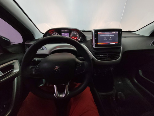 Peugeot 208 1.6 Allure