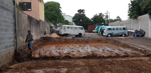 Vw Kombi Retirada Peças,cambio,porta Salão,suspenção,sem Dok