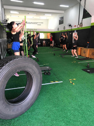 Imagem 3 de 5 de Academia Cross Life