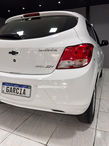 Chevrolet Onix 10mt Joye