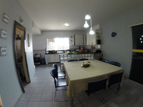 Casa Com 5 Quartos Para Comprar No Cachoeirinha Em Belo Horizonte/mg - Vit4852