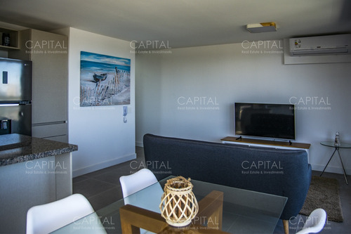 Apartamento De 2 Dormitorios En Aidy Grill - Punta Del Este