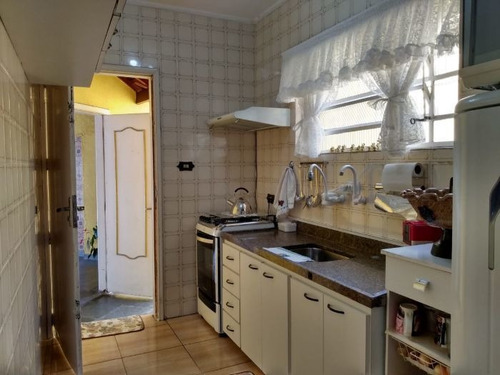 Casa À Venda Na Rua Engenheiro Wilson Houck, Jardim Da Glória, Taboão Da Serra - Sp - Liv-10676
