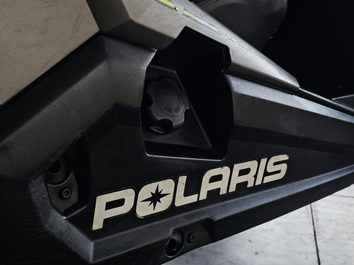 Utv Polaris Rzr Xp 1000