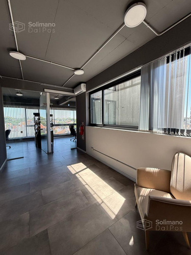 Edificio Comercial - Av Maipú 3500