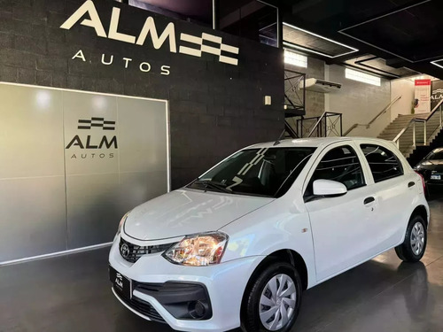 Toyota Etios 1.5 Sedan X
