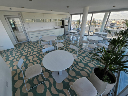 Departamento 2 Ambientes Con Cochera En Venta En Santos Lugares