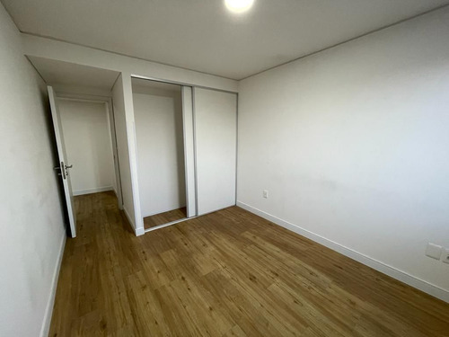 Apartamento En Alquiler De 2 Dormitorios En Malvín (ref: Vld-3869)