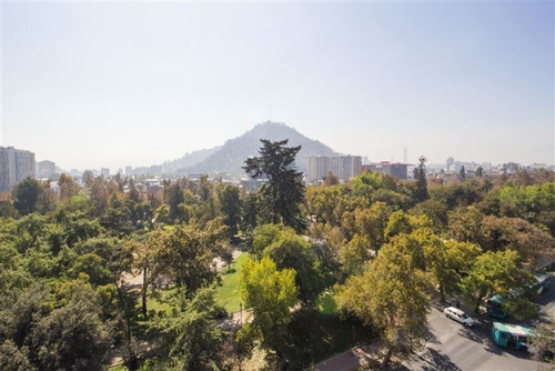 Imagen 3 de 23 de Parque Forestal // Lastarria (303)