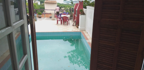 Imagem 8 de 24 de Casa 8 Suítes - Mobiliada. Moradia Ou Comercial