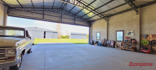 Venta De Casa 3 Ambientes Con Hangar En El Aero Country Club General Rodriguez