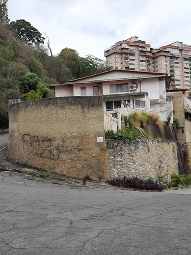 Imagen 2 de 22 de Se Vende Casa 525m2 4h+s/5b/3p Colinas De Santa Monica 5419